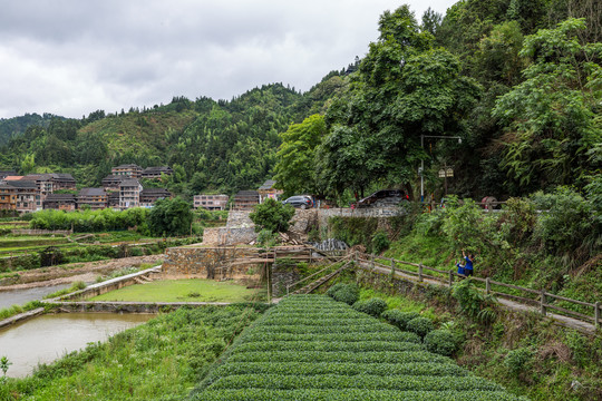 三江