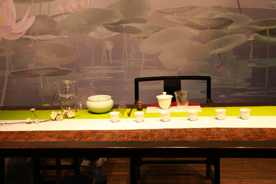 中式餐桌