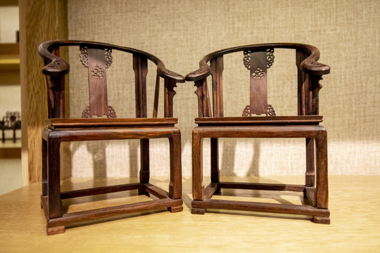 中式太师椅