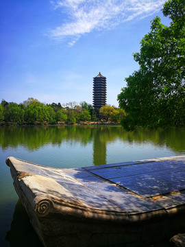 北京大学未名湖