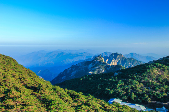 名山大川