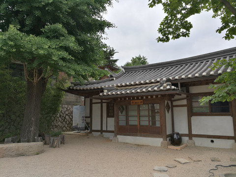 韩国传统房屋庭院