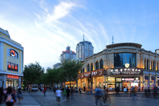 哈爾濱中央大街夜景