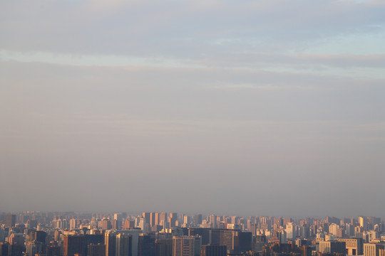 雾霾下的城市