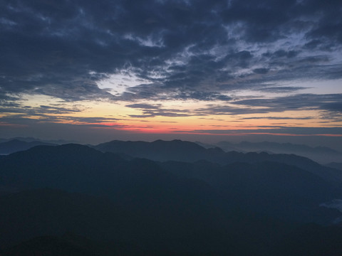 高山日出