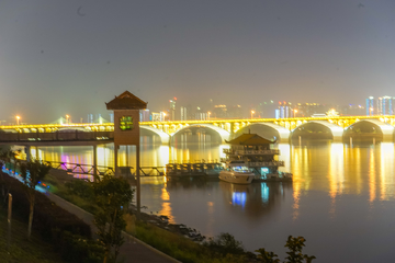 长沙橘子洲大桥夜景