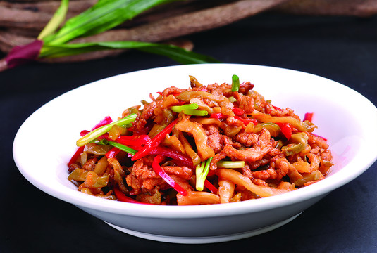 榨菜皮炒肉