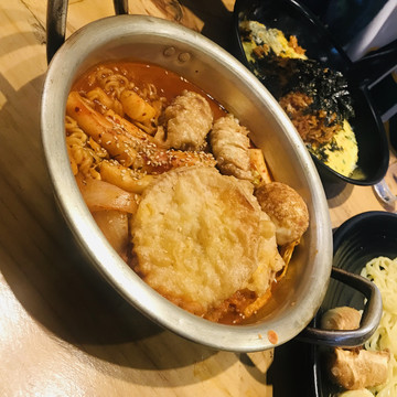 鱼饼面