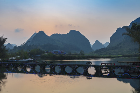 广西靖西鹅泉风景区