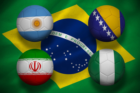 世界杯F组足球对抗巴西国旗