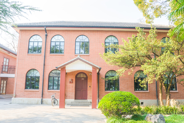 华东师范大学