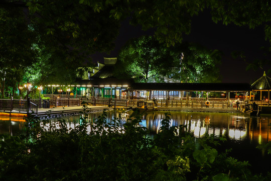 乌镇西栅古镇夜景