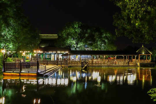 乌镇西栅古镇夜景