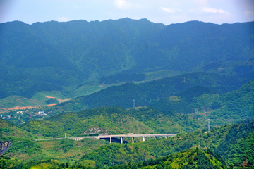 山村风光