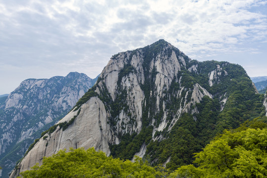 华山石山