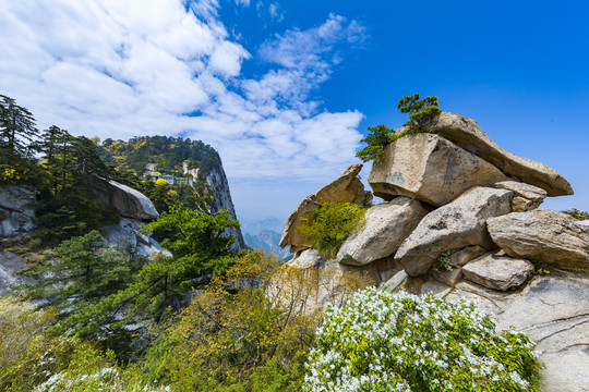 华山石景