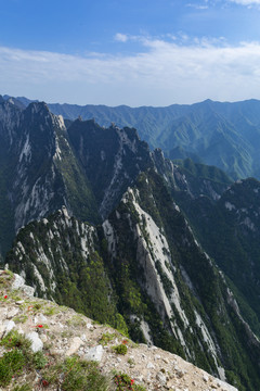 华山远山