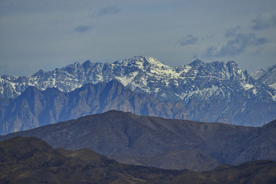 贺兰山