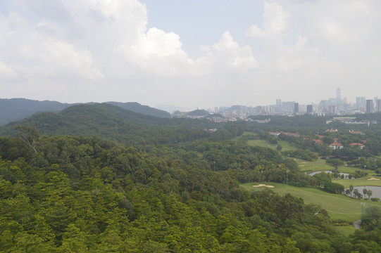 俯瞰广州山峰