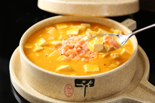 蟹黄海鲜豆腐