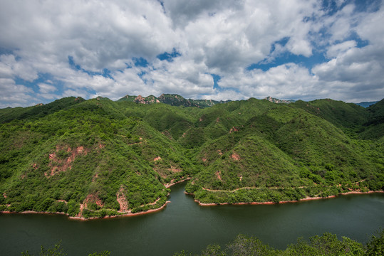 水长城风光