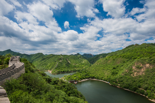 水长城风光