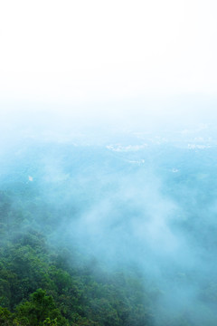 信宜石根山