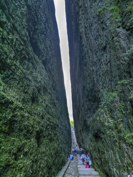 江山江郎山一线天