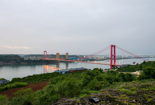 宜昌长江公路大桥