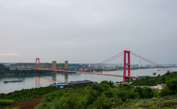 宜昌长江公路大桥