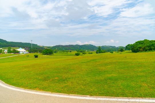 湖北武汉木兰草原风景区初夏风光