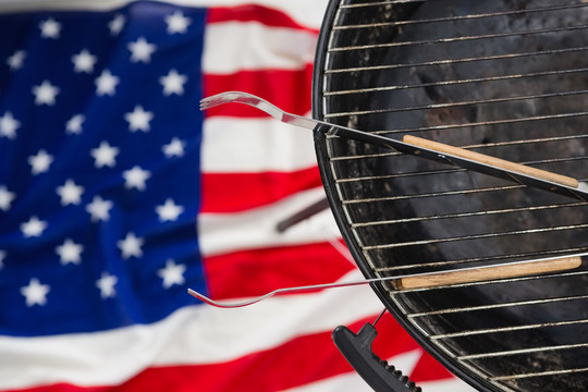 美国国旗上的烤肉架