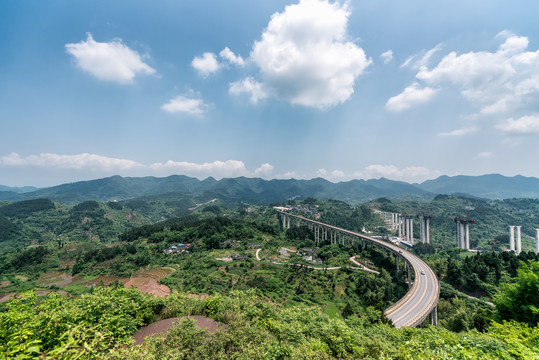 重庆周家山大桥风光