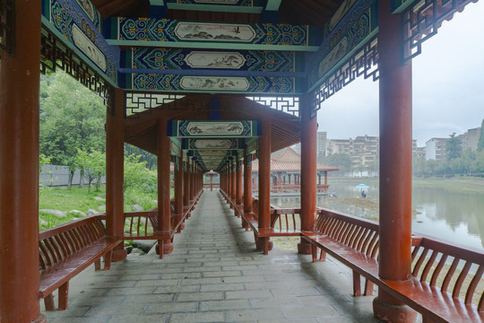 中式廊桥