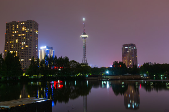 江苏常州武进电视塔夜景