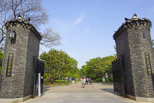 韩国首尔国立古宫博物馆大门