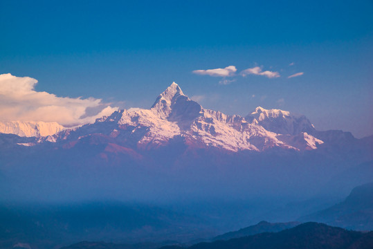 尼泊尔鱼尾峰