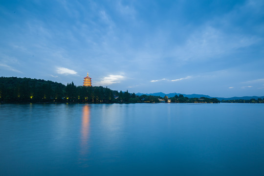 雷峰塔