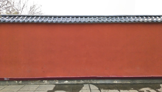 红色围墙