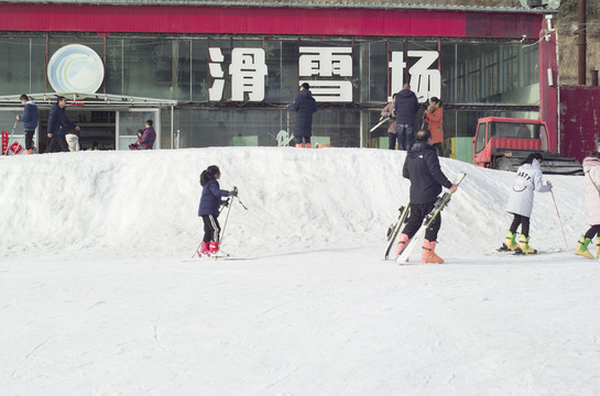 太原市曦岭滑雪场