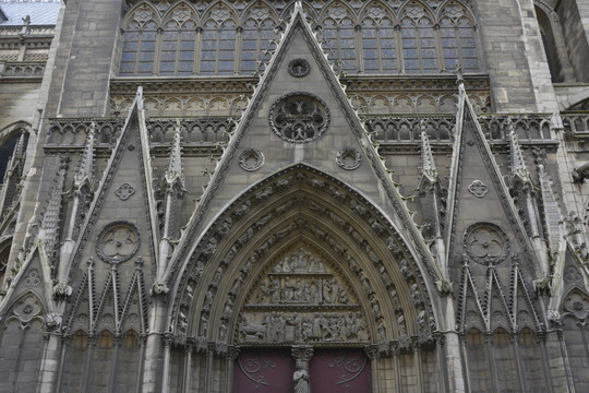 巴黎圣母院建筑雕塑