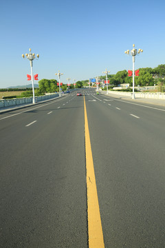 道路