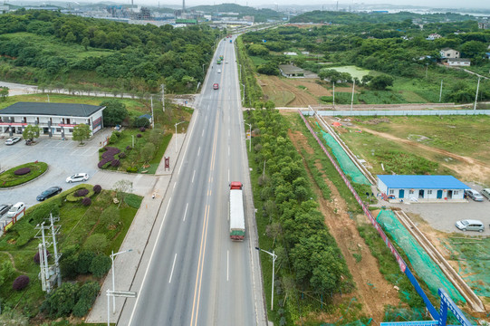 宜华一级公路