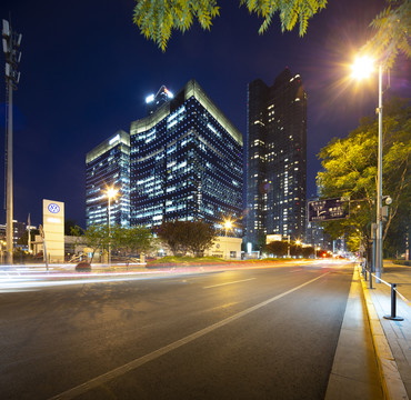 光华路夜景