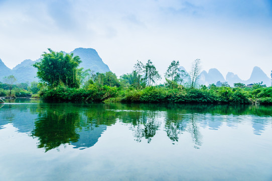 遇龙河风光