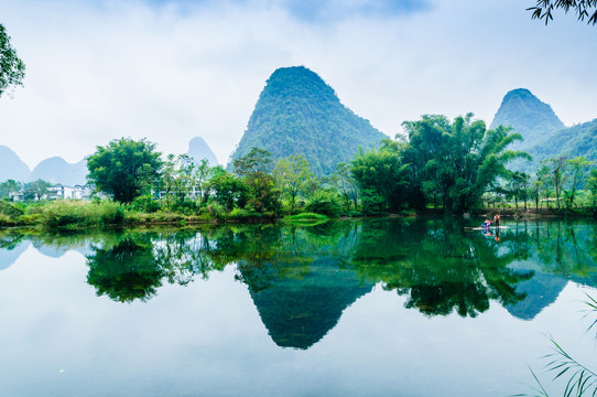 遇龙河风光