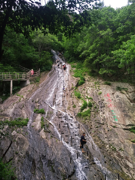 山水之间