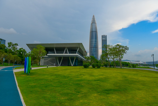深圳人才公园的现代建筑
