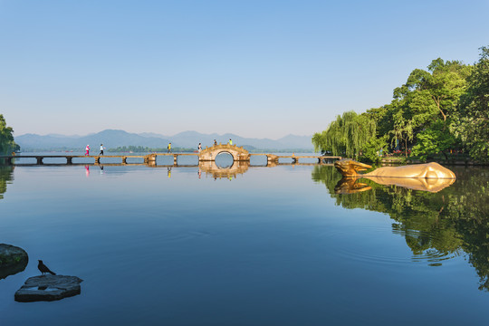 杭州西湖风光涌金门