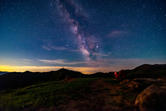 灵山星空